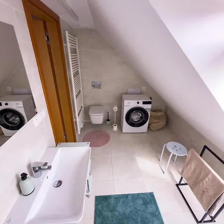 Bright And - Modern Flat Apartmán